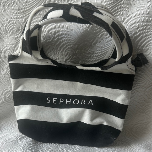 Sephora Monochrome Striped Cosmetic Bag - Picture 3 of 8